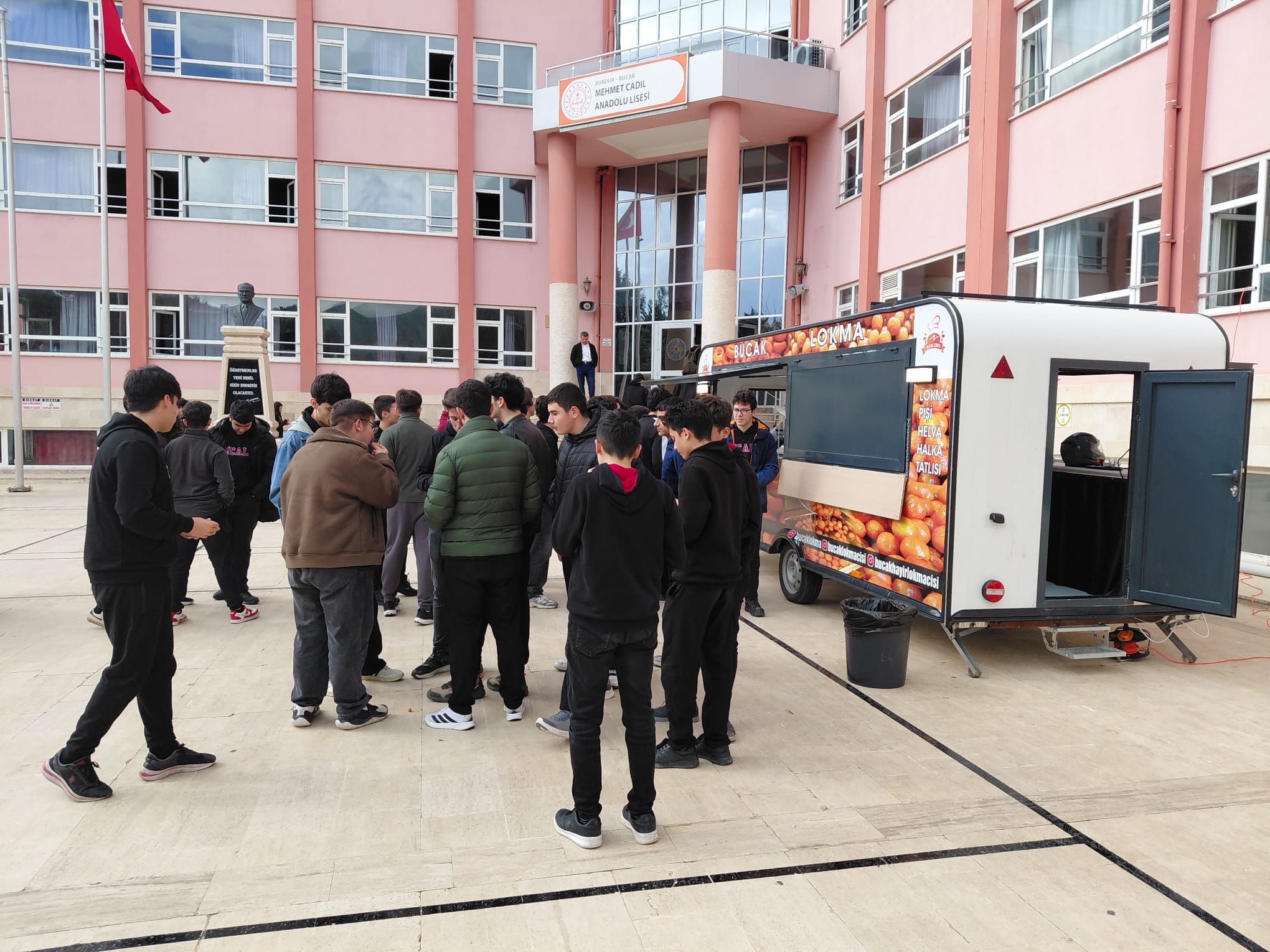 15 Bucak Pişi Ve Lokmacı 